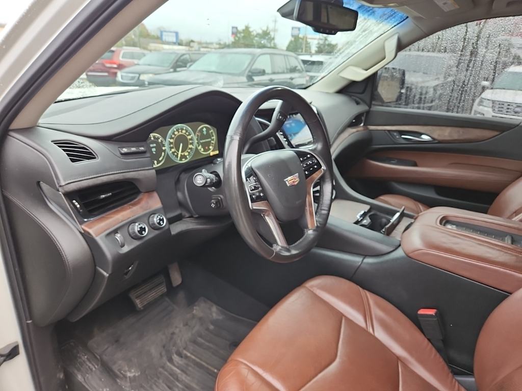 Thumbnail: 2015 Cadillac Escalade - 11