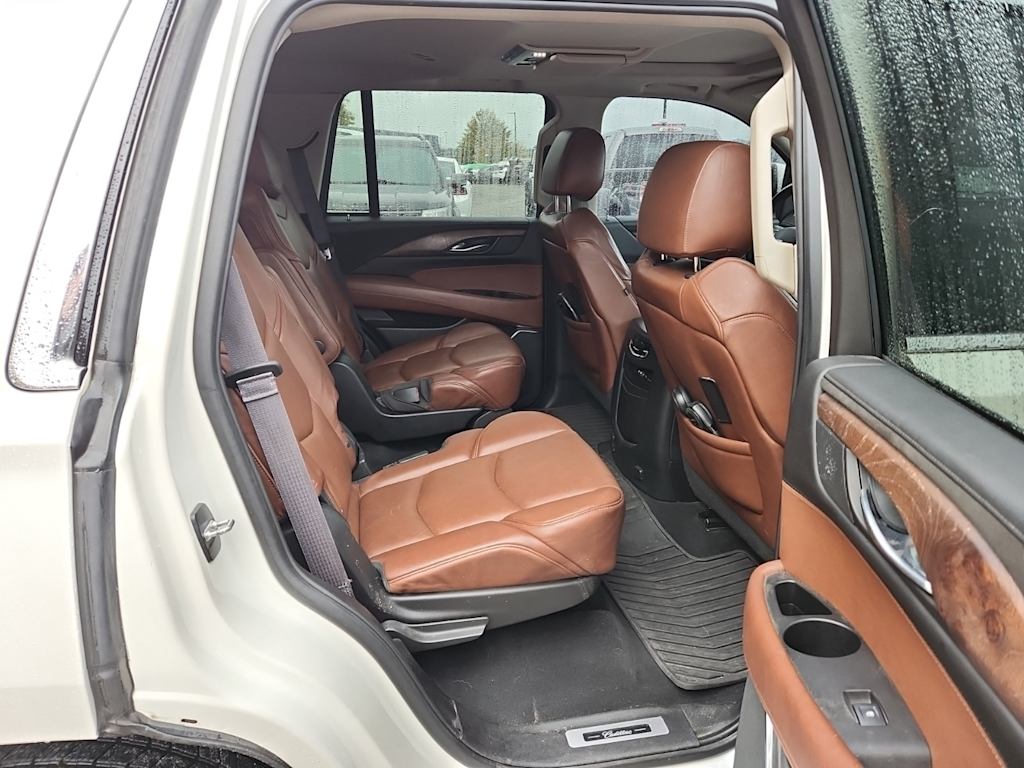 Thumbnail: 2015 Cadillac Escalade - 24