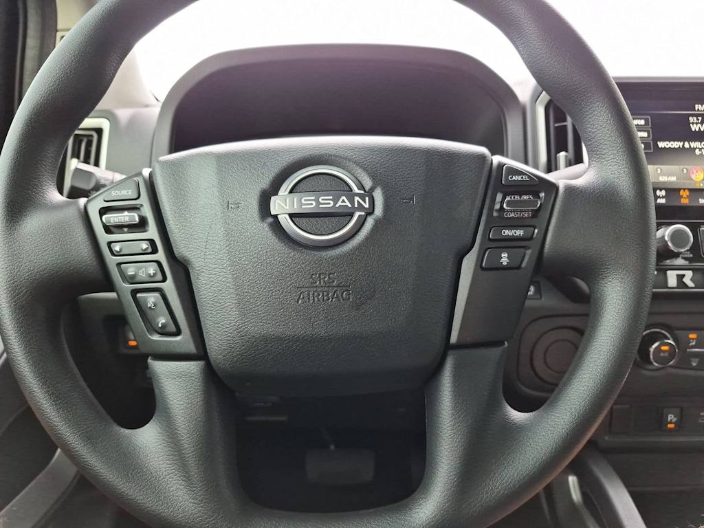 Thumbnail: 2025 Nissan Frontier - 26