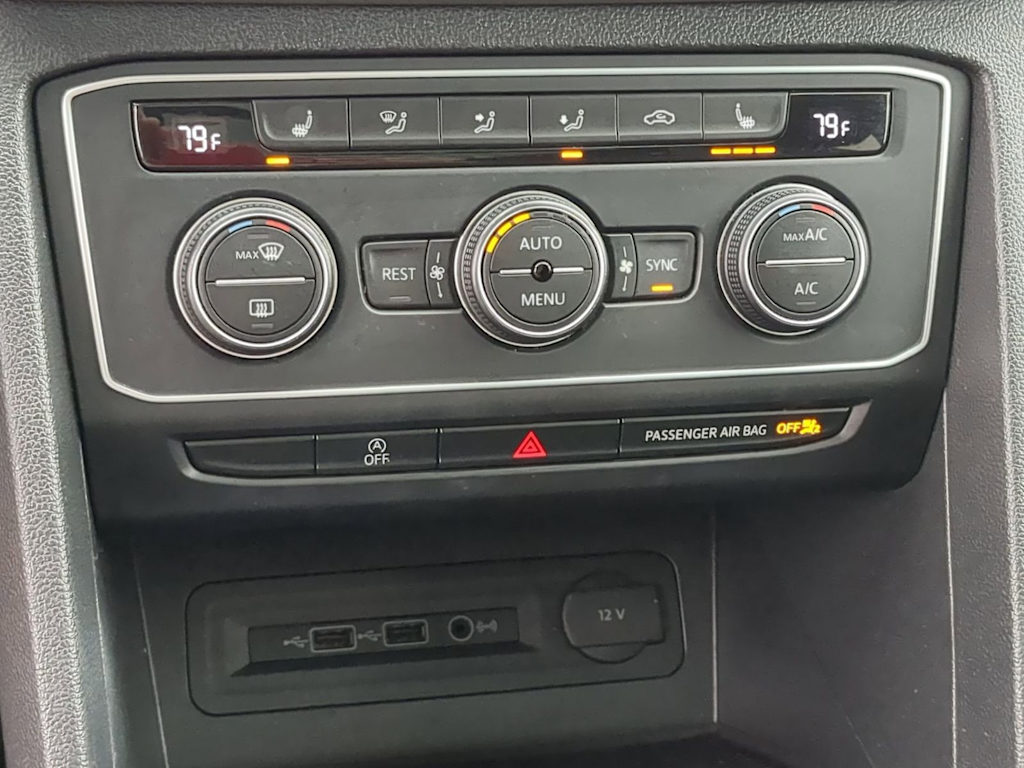 Thumbnail: 2021 Volkswagen Atlas - 36