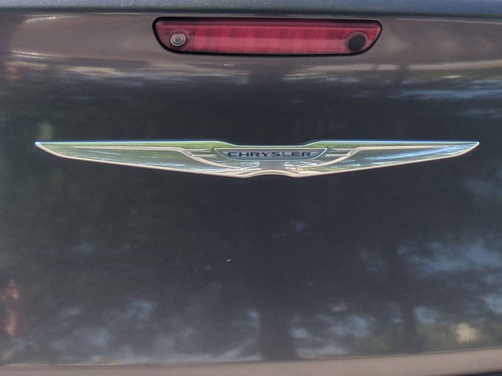 Thumbnail: 2015 Chrysler 300 - 7