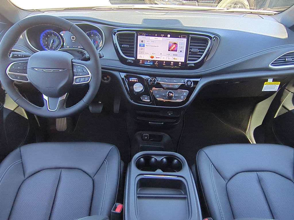Thumbnail: 2027 Chrysler Pacifica - 9