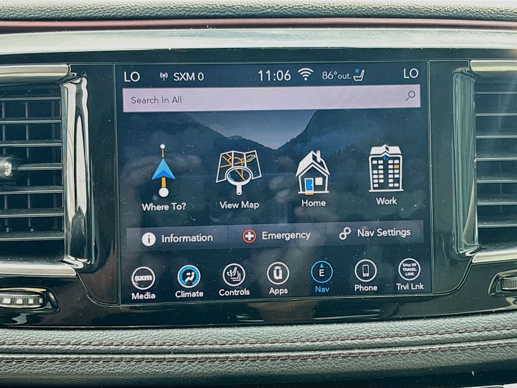 Thumbnail: 2019 Chrysler Pacifica - 14