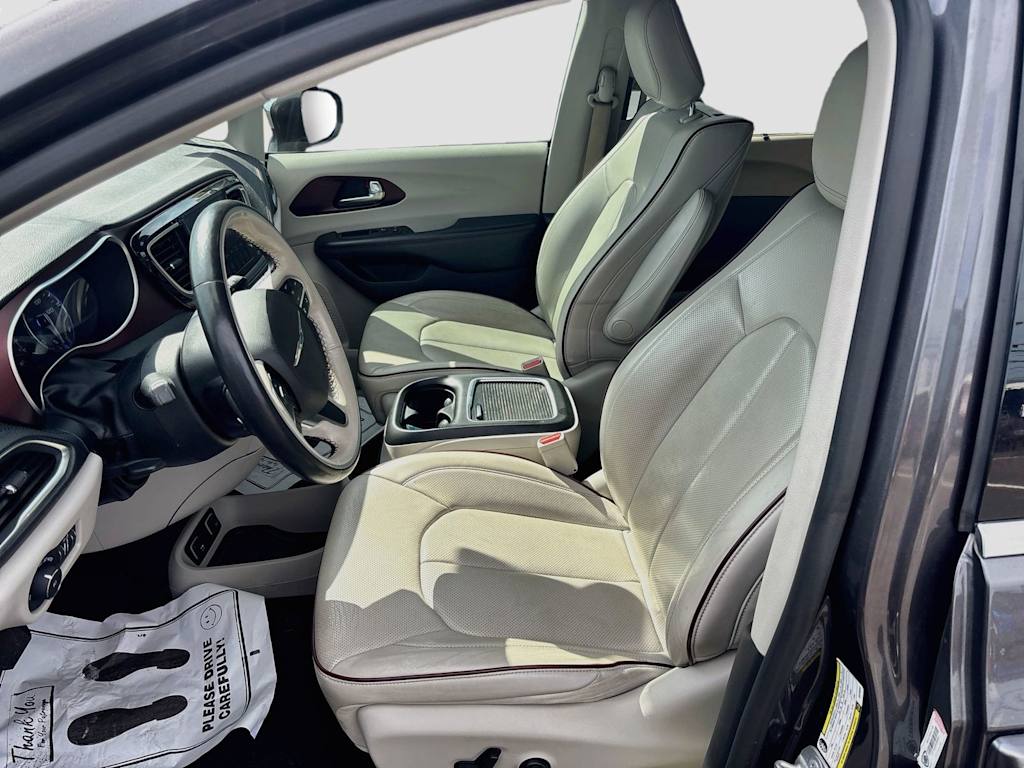 Thumbnail: 2019 Chrysler Pacifica - 29