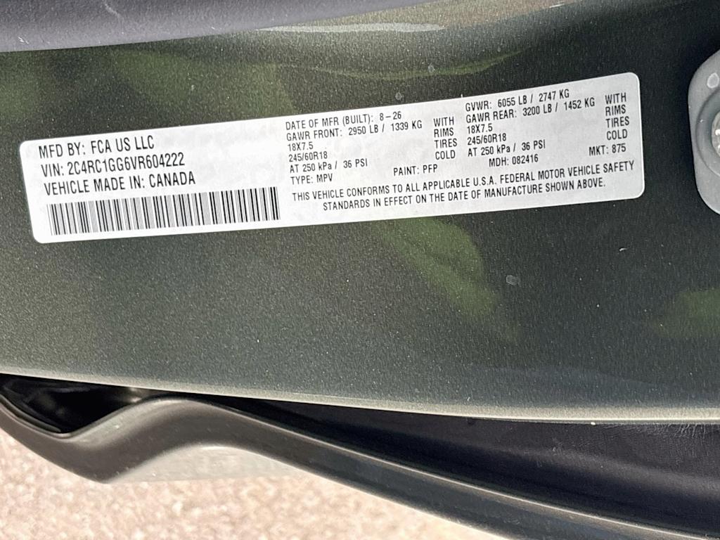 Thumbnail: 2027 Chrysler Pacifica - 3
