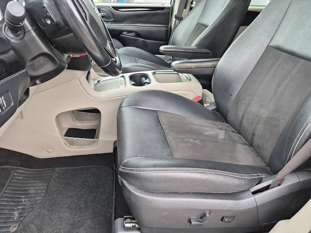 Thumbnail: 2020 Dodge Grand Caravan - 10