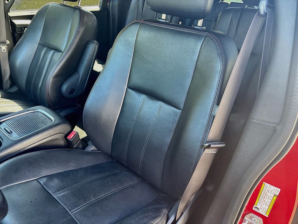 Thumbnail: 2015 Dodge Grand Caravan - 10