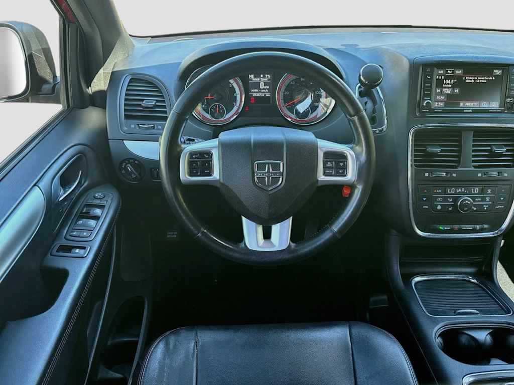 Thumbnail: 2015 Dodge Grand Caravan - 13