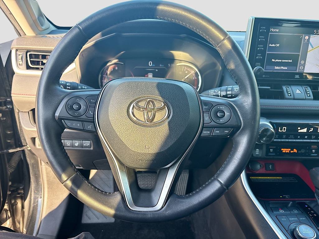 Thumbnail: 2020 Toyota RAV4 - 9