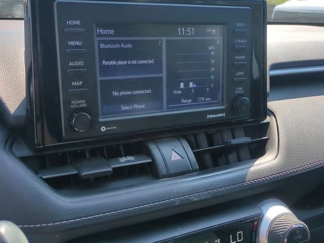 2021 Toyota RAV4 XLE 13