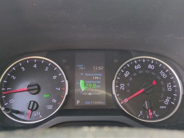 2021 Toyota RAV4 XLE 15