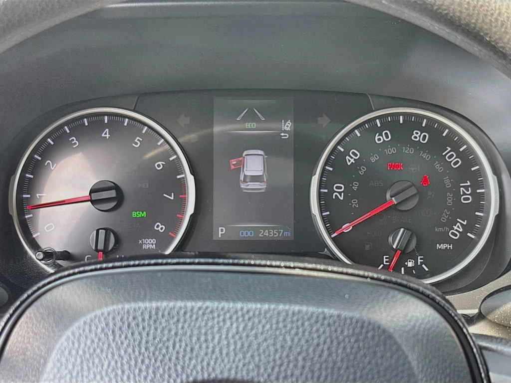 Thumbnail: 2021 Toyota RAV4 - 18