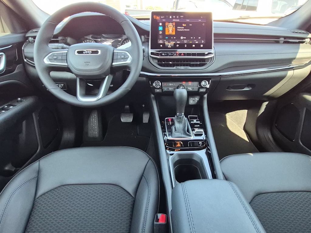 Thumbnail: 2026 Jeep Compass - 9