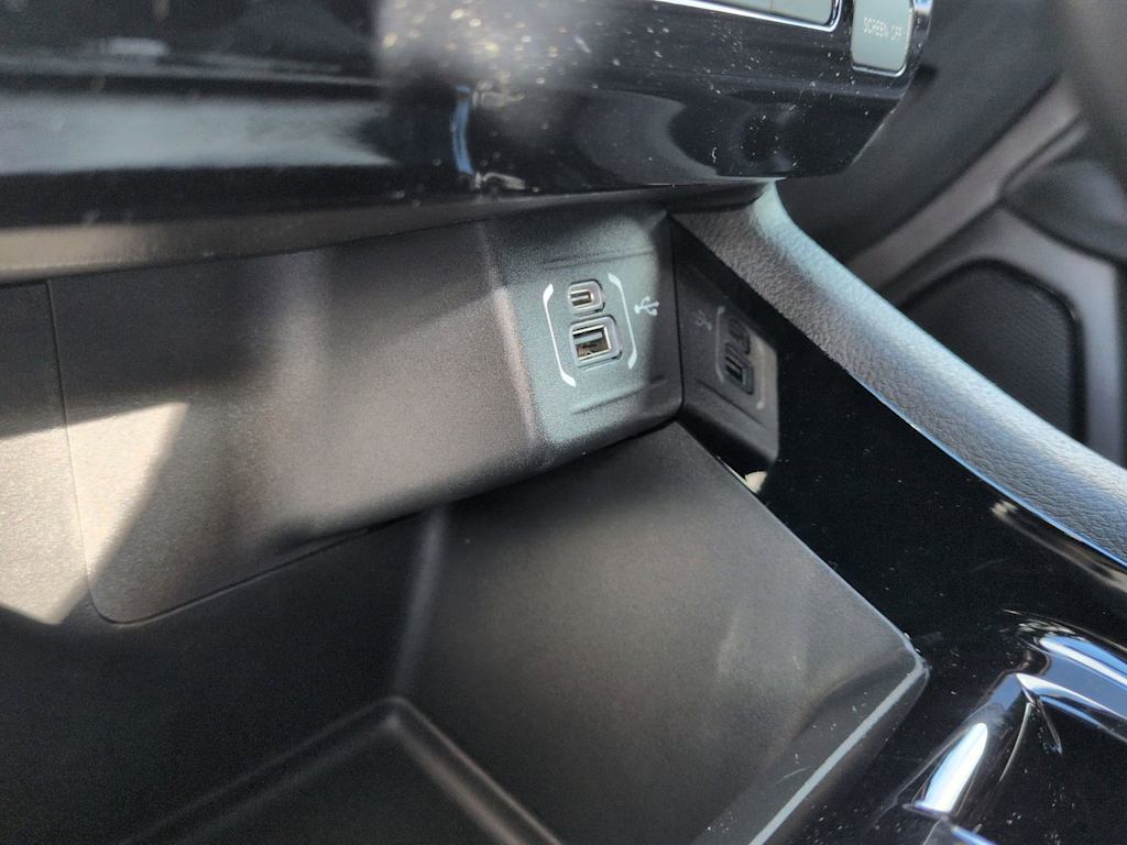 Thumbnail: 2026 Jeep Compass - 31