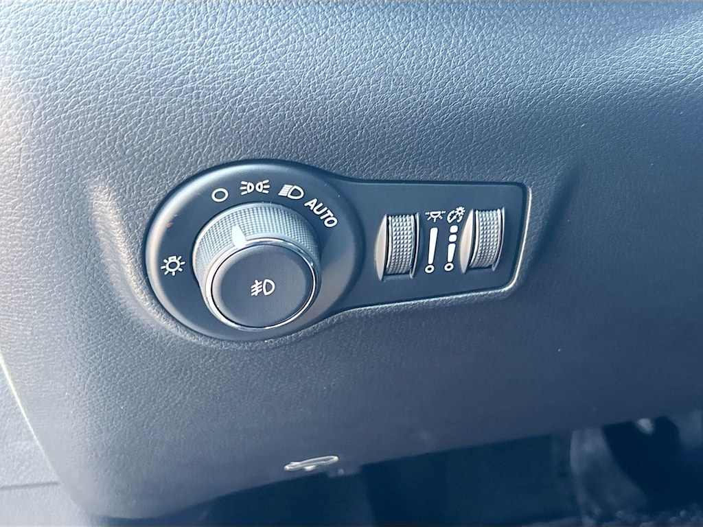 Thumbnail: 2026 Jeep Compass - 24