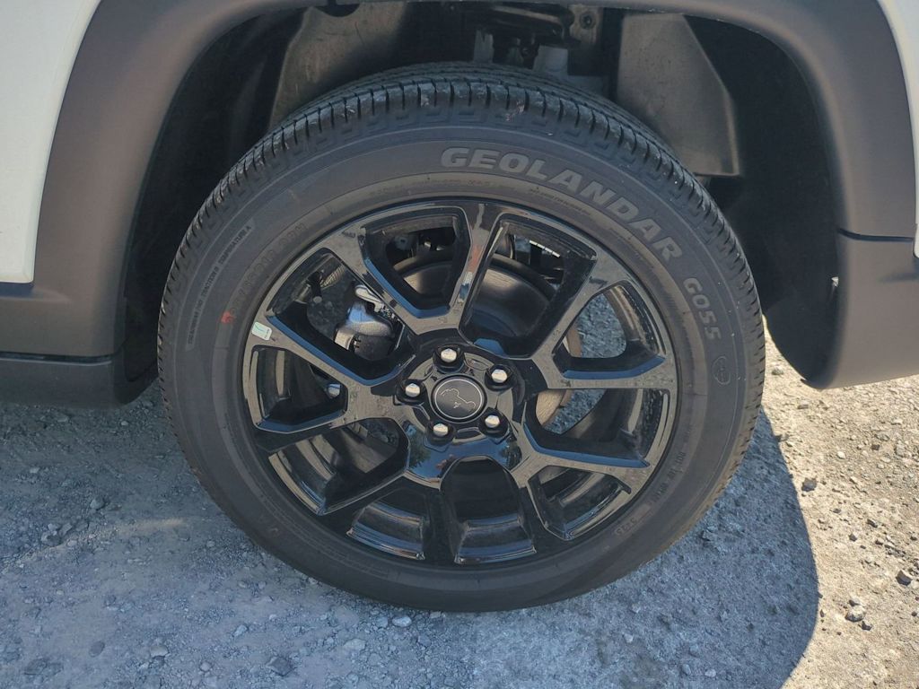 Thumbnail: 2026 Jeep Compass - 8