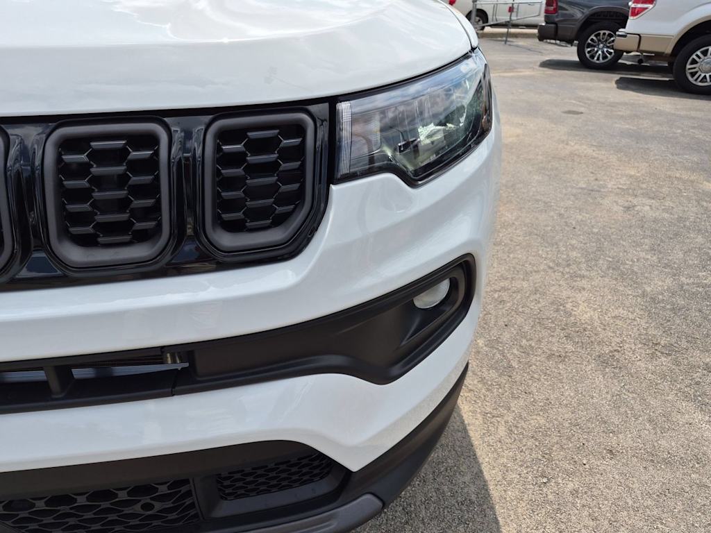 Thumbnail: 2026 Jeep Compass - 23