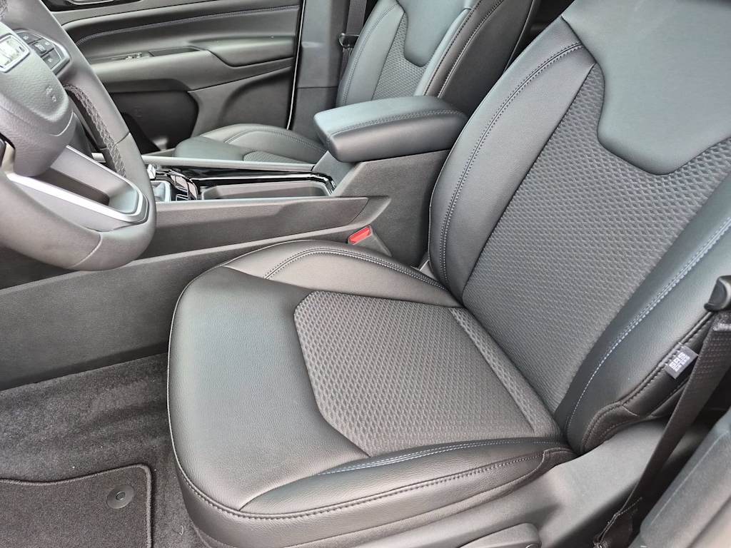 Thumbnail: 2026 Jeep Compass - 11