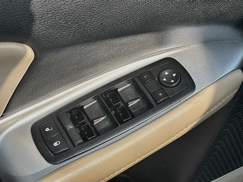 Thumbnail: 2015 Dodge Journey - 25