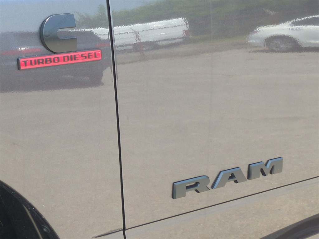 2025 RAM 2500 Laramie 23