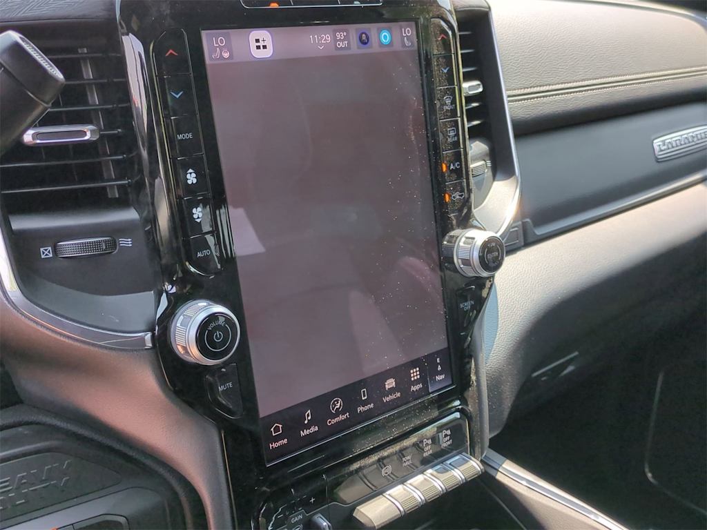 2025 RAM 2500 Laramie 14