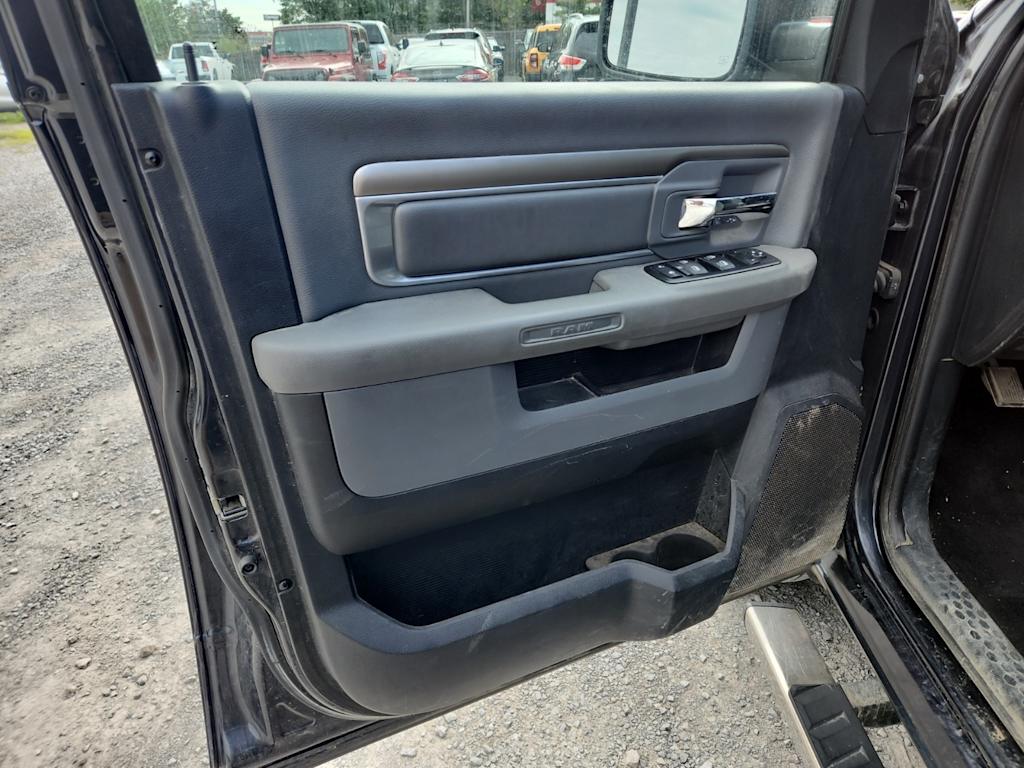 Thumbnail: 2015 RAM 1500 - 18