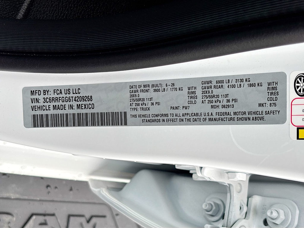 Thumbnail: 2026 RAM 1500 - 18