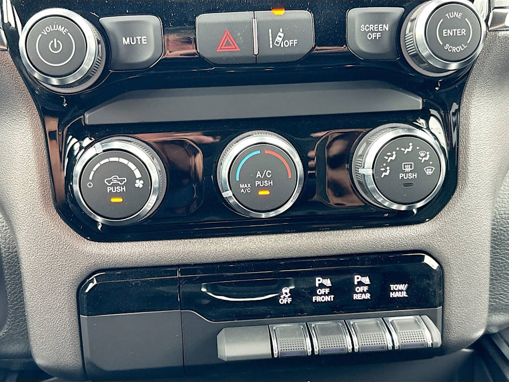Thumbnail: 2026 RAM 1500 - 24