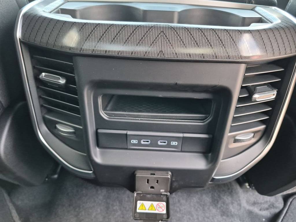 Thumbnail: 2026 RAM 1500 - 36