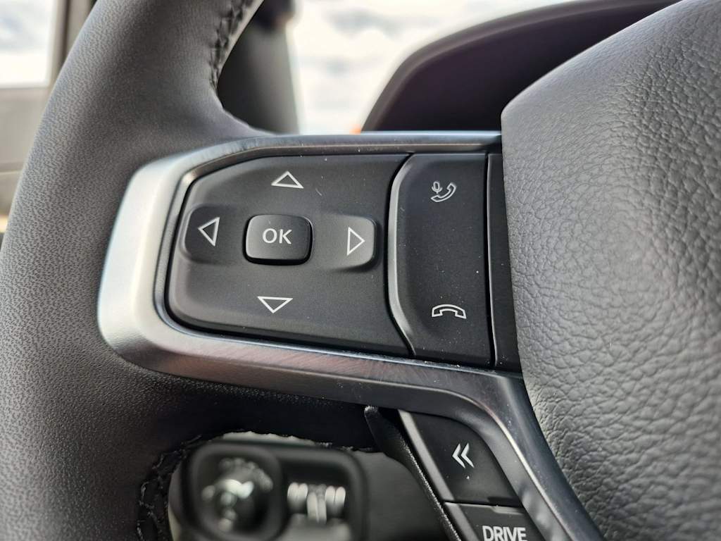Thumbnail: 2026 RAM 1500 - 26
