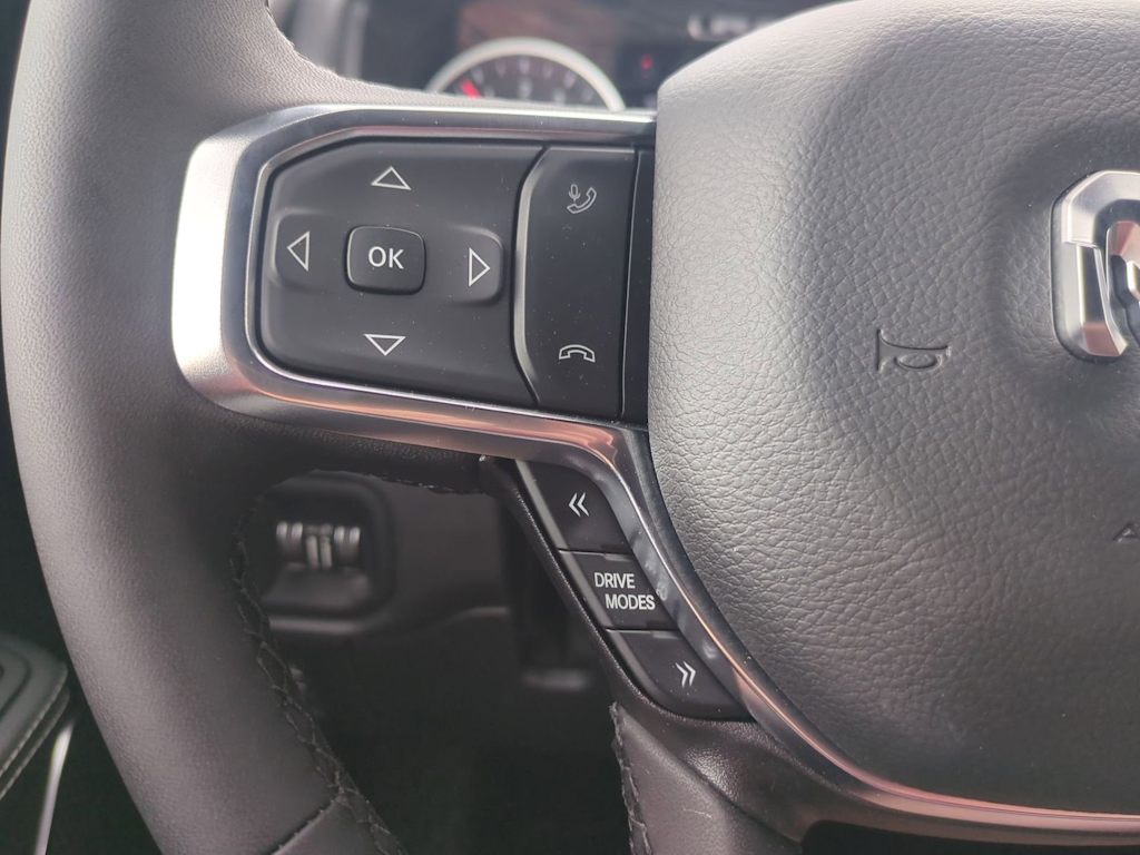 Thumbnail: 2026 RAM 1500 - 28
