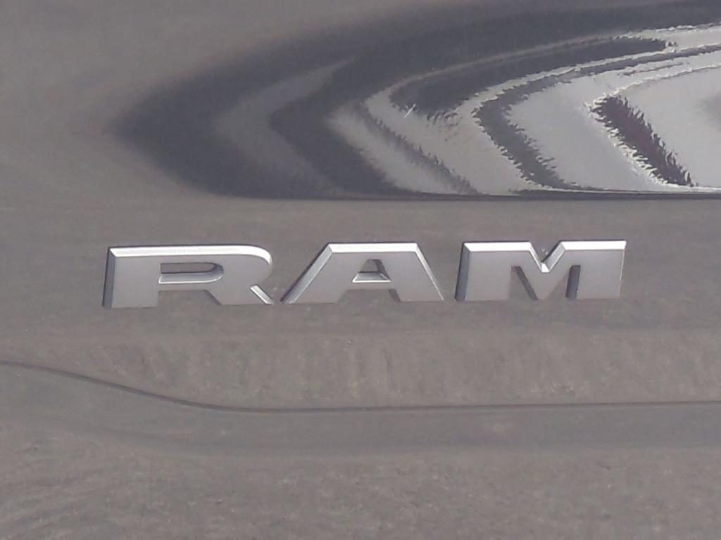 Thumbnail: 2026 RAM 1500 - 7