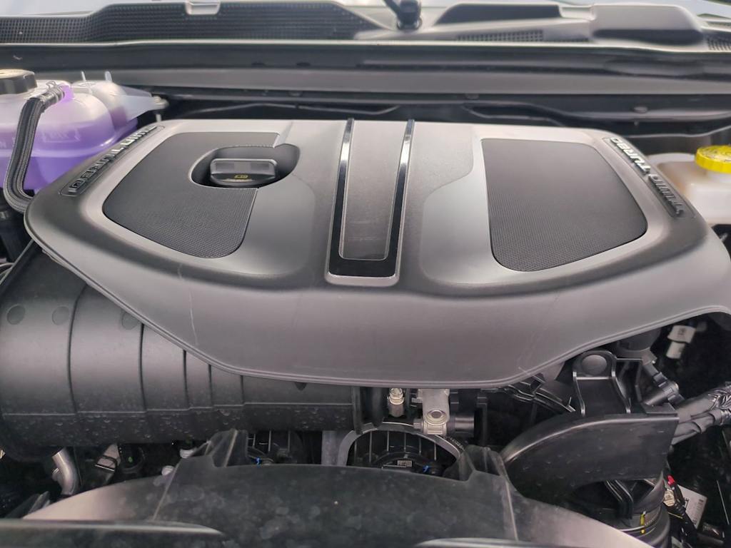 Thumbnail: 2026 RAM 1500 - 9