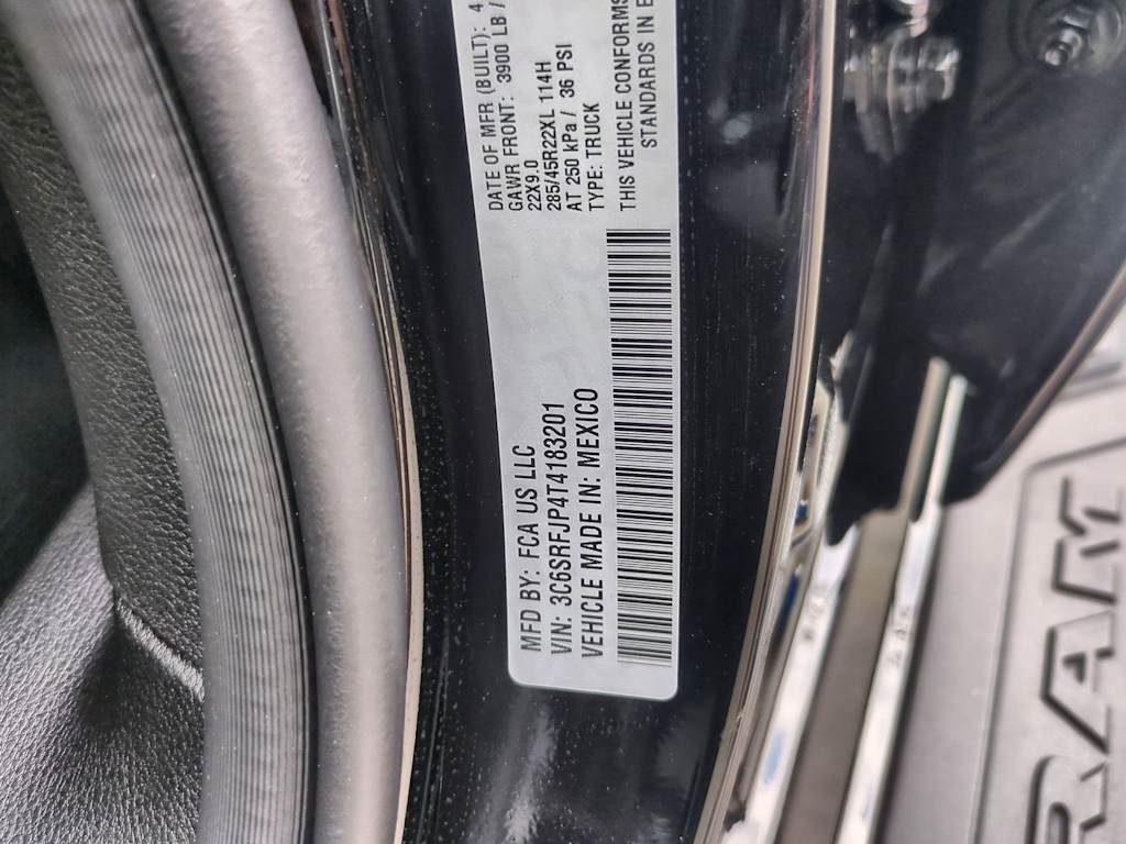 Thumbnail: 2026 RAM 1500 - 18