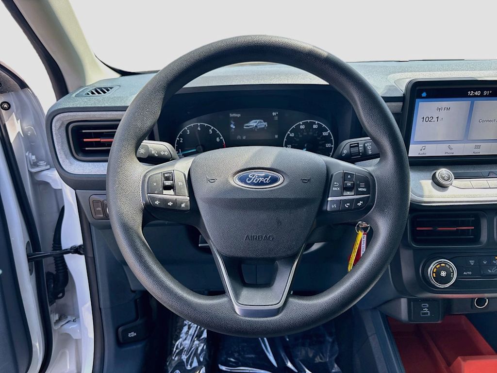 Thumbnail: 2022 Ford Maverick - 9