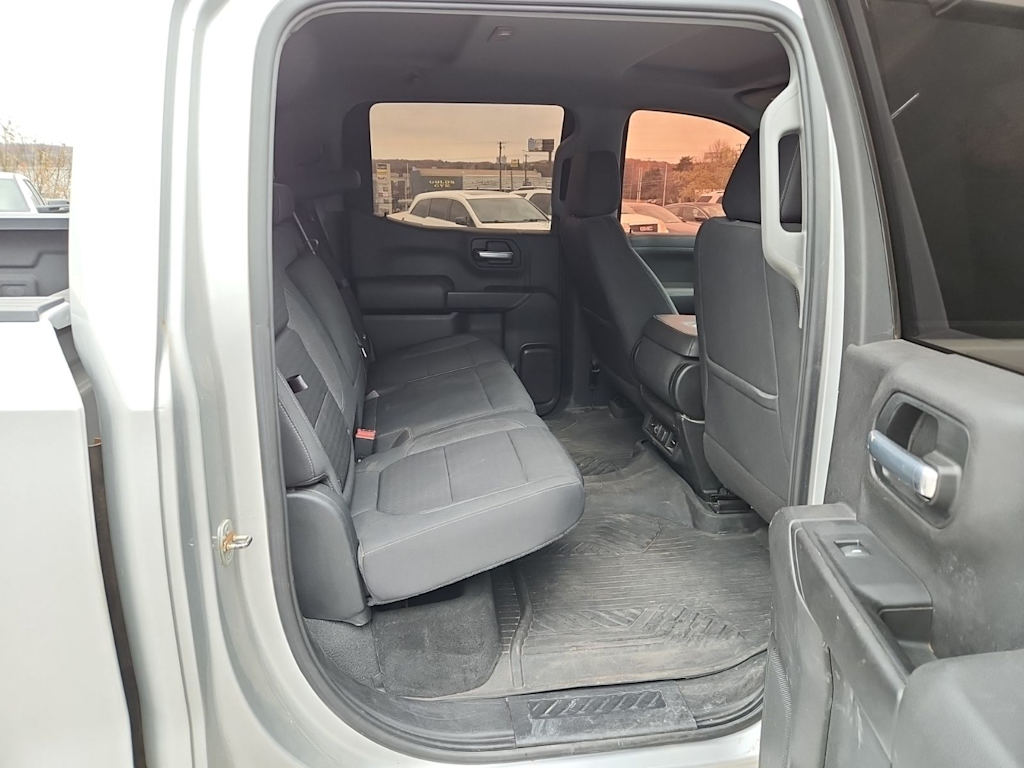 Thumbnail: 2021 Chevrolet Silverado 1500 - 23