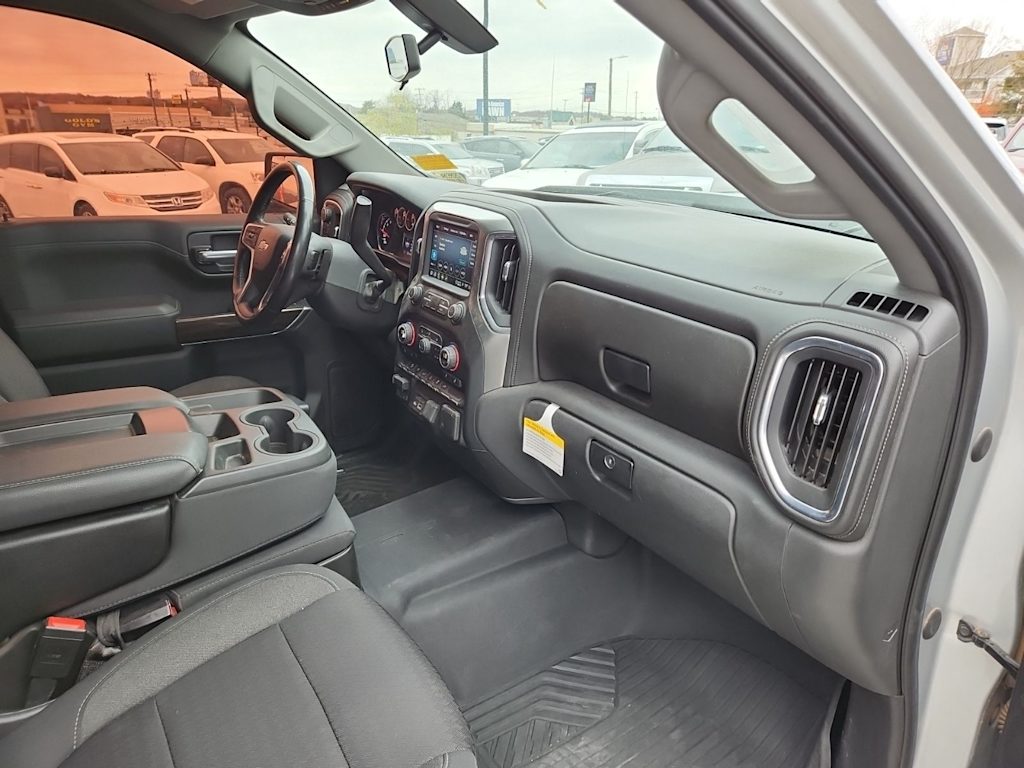 Thumbnail: 2021 Chevrolet Silverado 1500 - 12