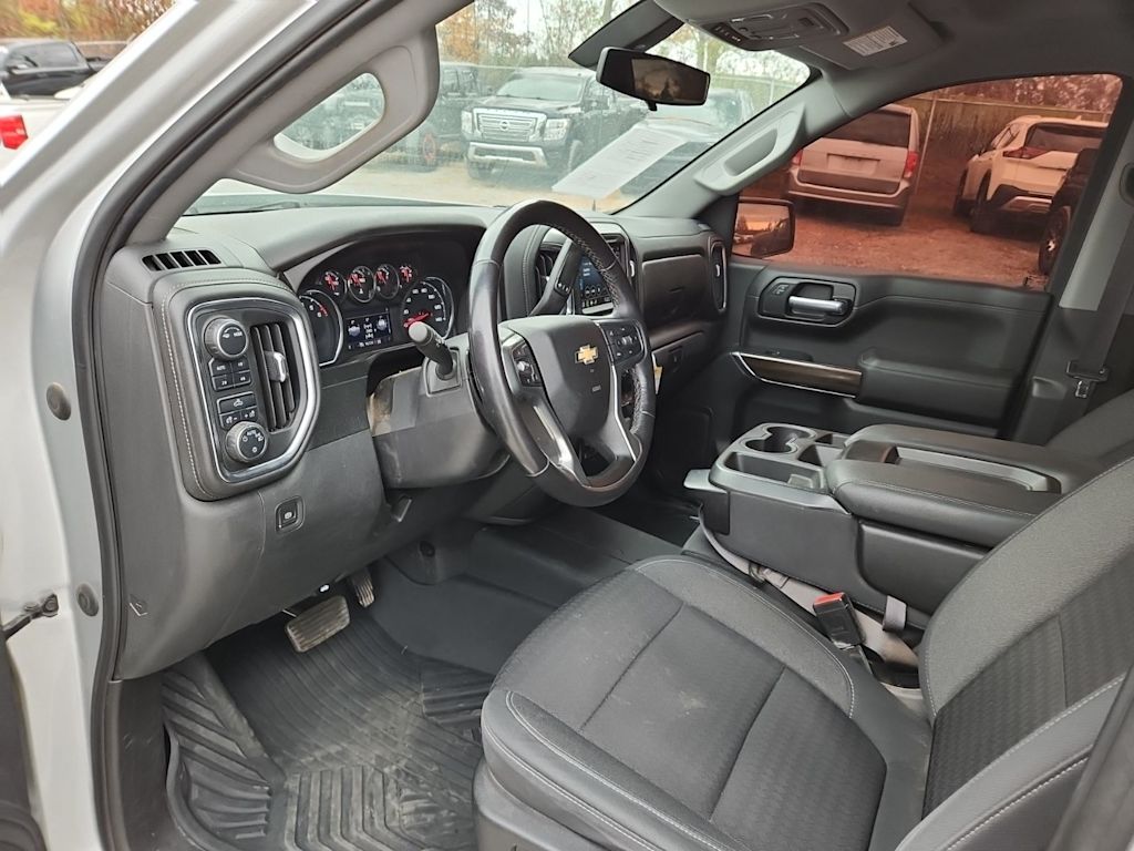 Thumbnail: 2021 Chevrolet Silverado 1500 - 11