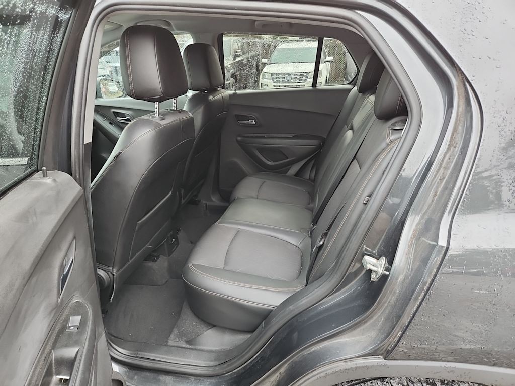 Thumbnail: 2017 Chevrolet Trax - 26