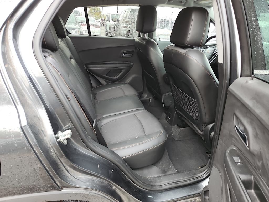 Thumbnail: 2017 Chevrolet Trax - 24