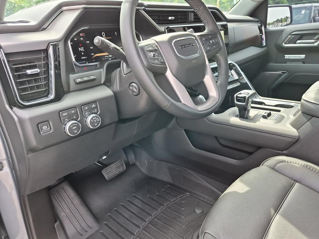 Thumbnail: 2026 GMC Sierra 1500 - 2
