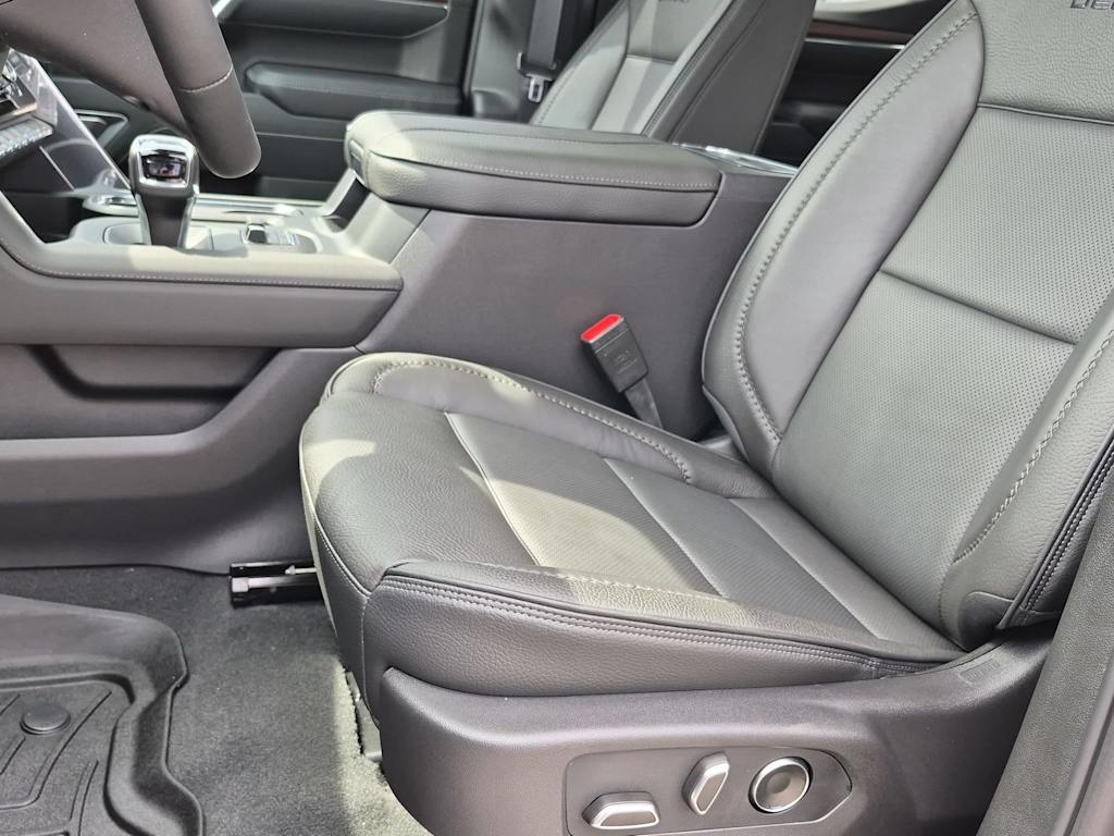 Thumbnail: 2026 GMC Sierra 1500 - 11