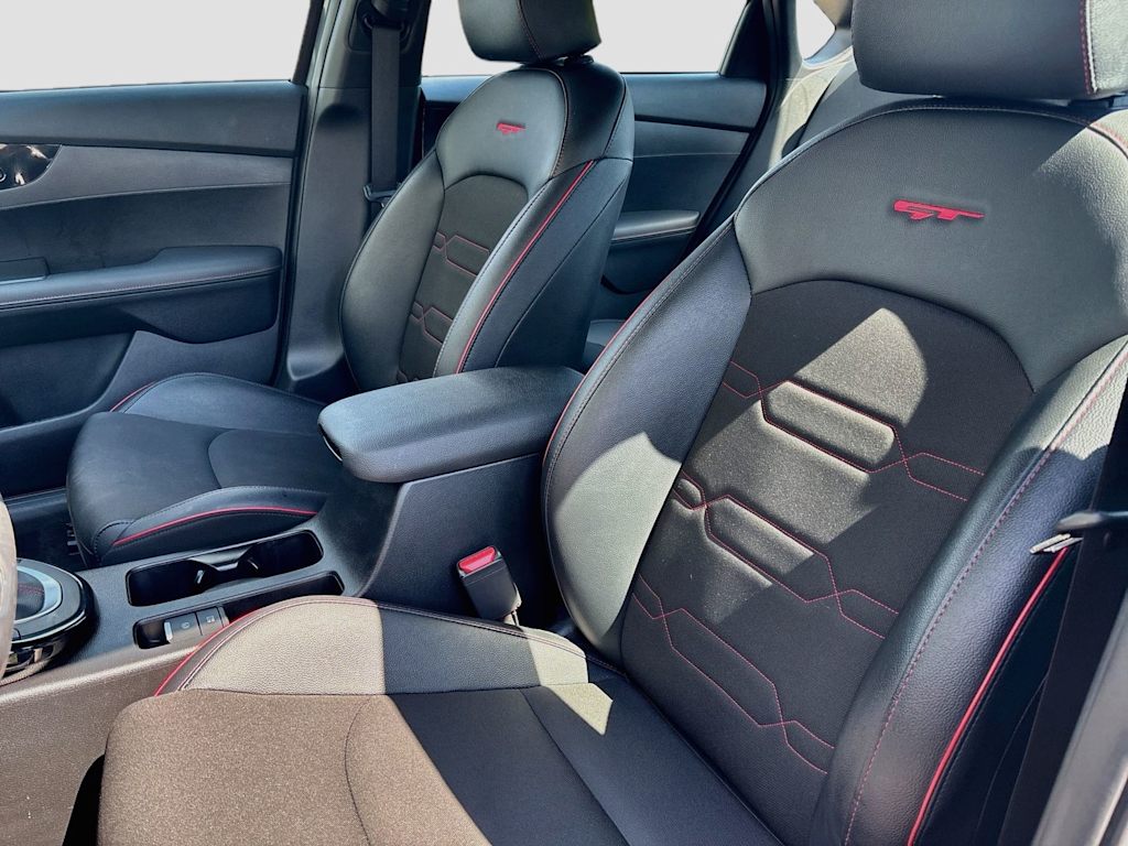 Thumbnail: 2024 Kia Forte - 10