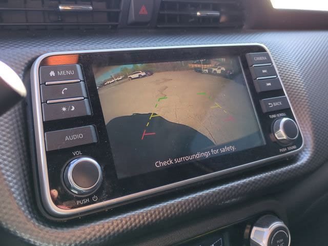 2019 Nissan Kicks SV 32