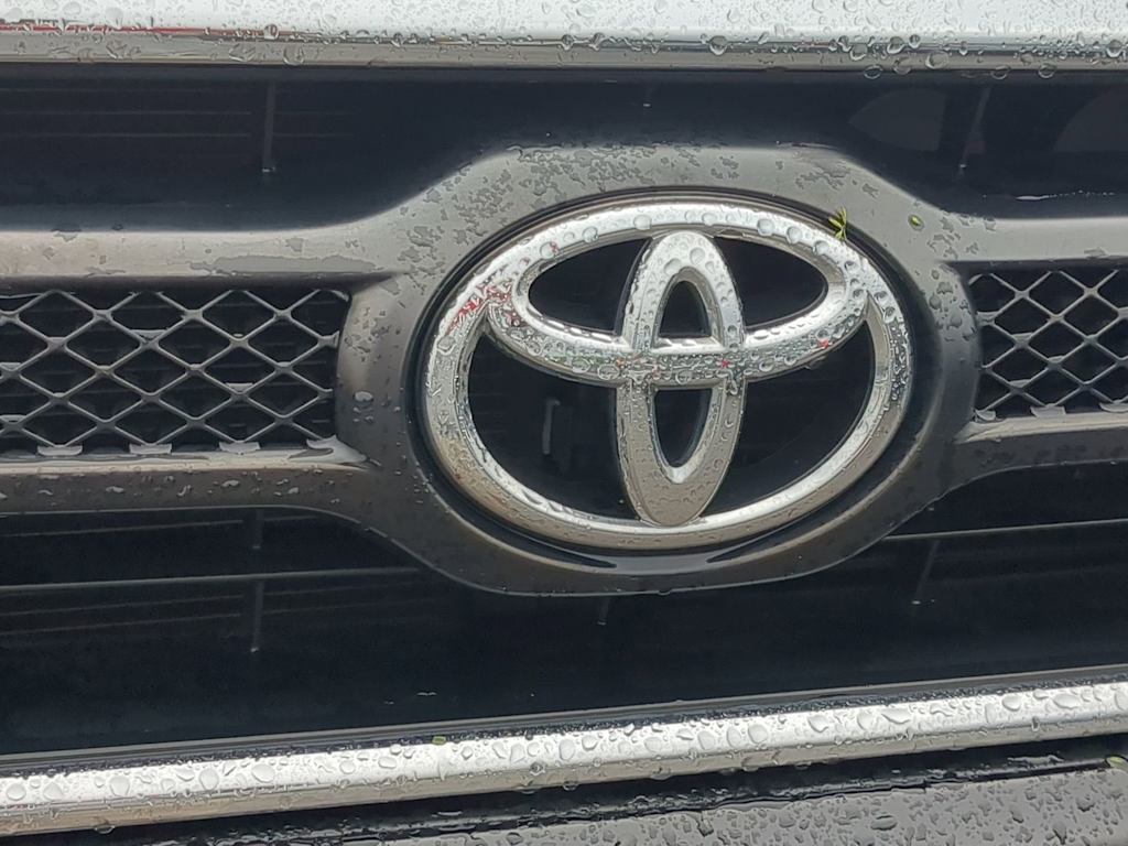 Thumbnail: 2015 Toyota Tacoma - 6