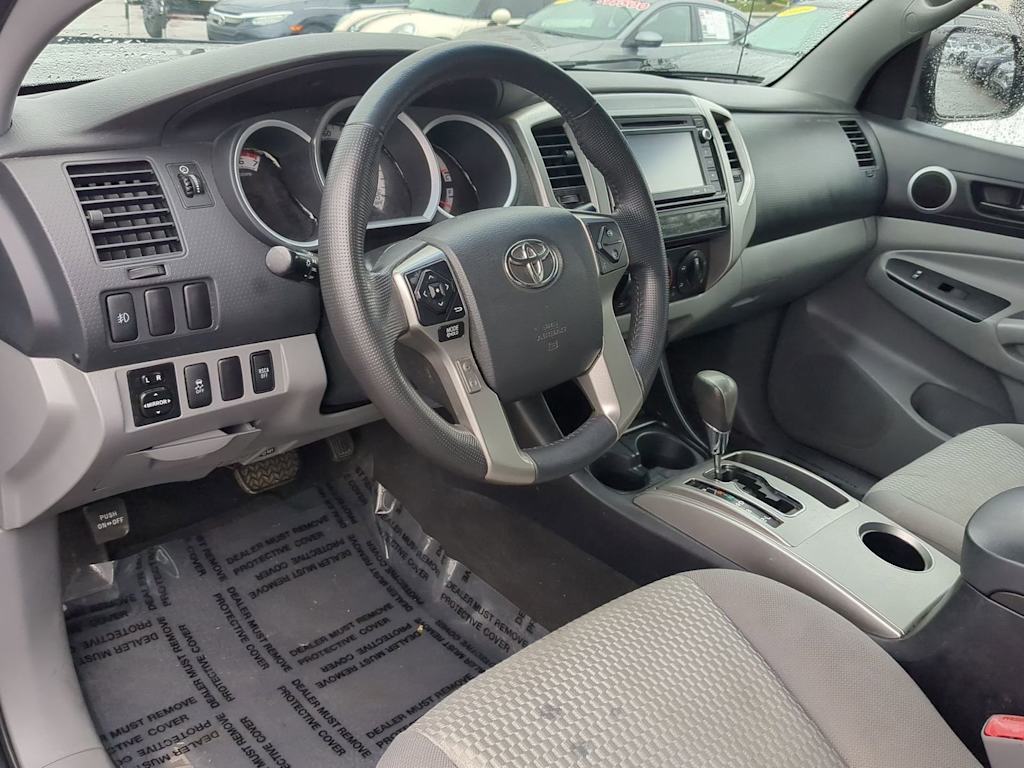 Thumbnail: 2015 Toyota Tacoma - 2