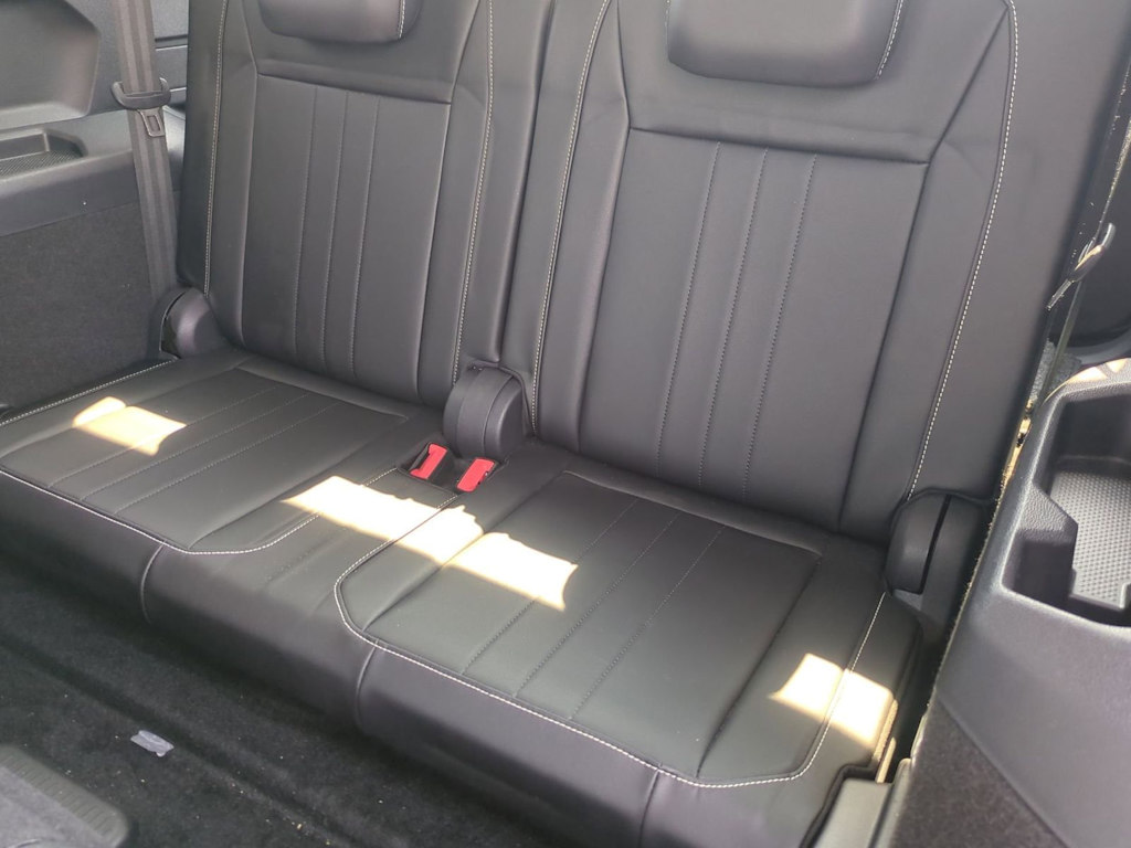 Thumbnail: 2022 Volkswagen Tiguan - 34