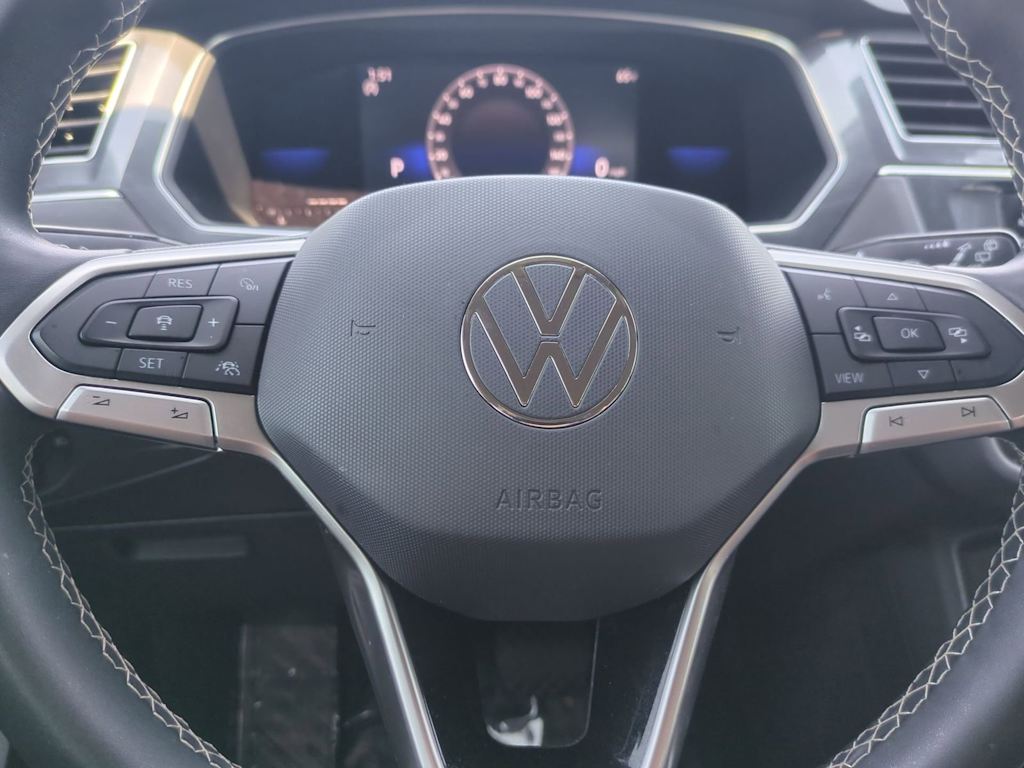 Thumbnail: 2022 Volkswagen Tiguan - 26