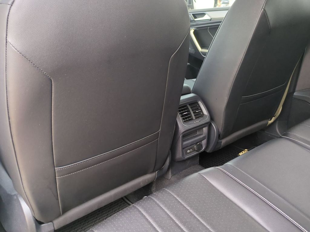 Thumbnail: 2022 Volkswagen Tiguan - 24