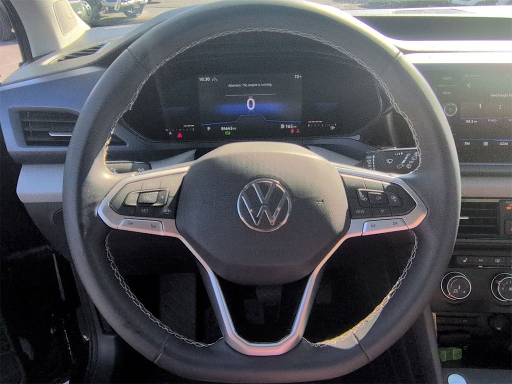 Thumbnail: 2022 Volkswagen Taos - 12